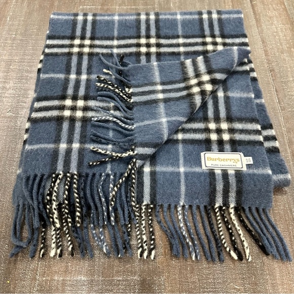 Burberrys Blue Plaid Cashmere Scarf - Picture 2 of 6